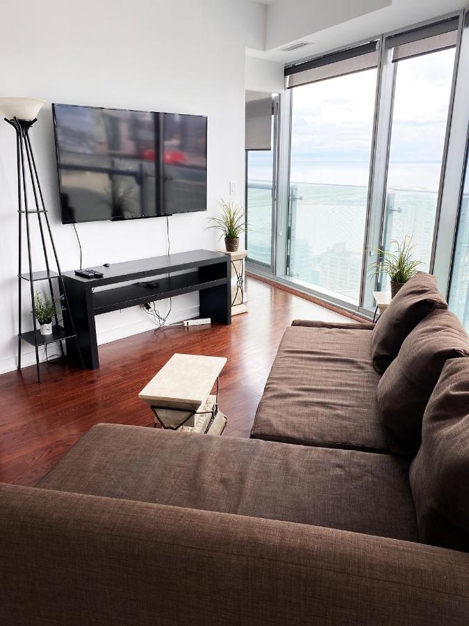 Ihost Suites Ice Condo Торонто Экстерьер фото