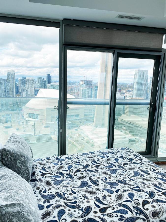 Ihost Suites Ice Condo Торонто Экстерьер фото