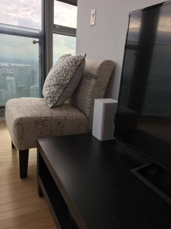 Ihost Suites Ice Condo Торонто Экстерьер фото